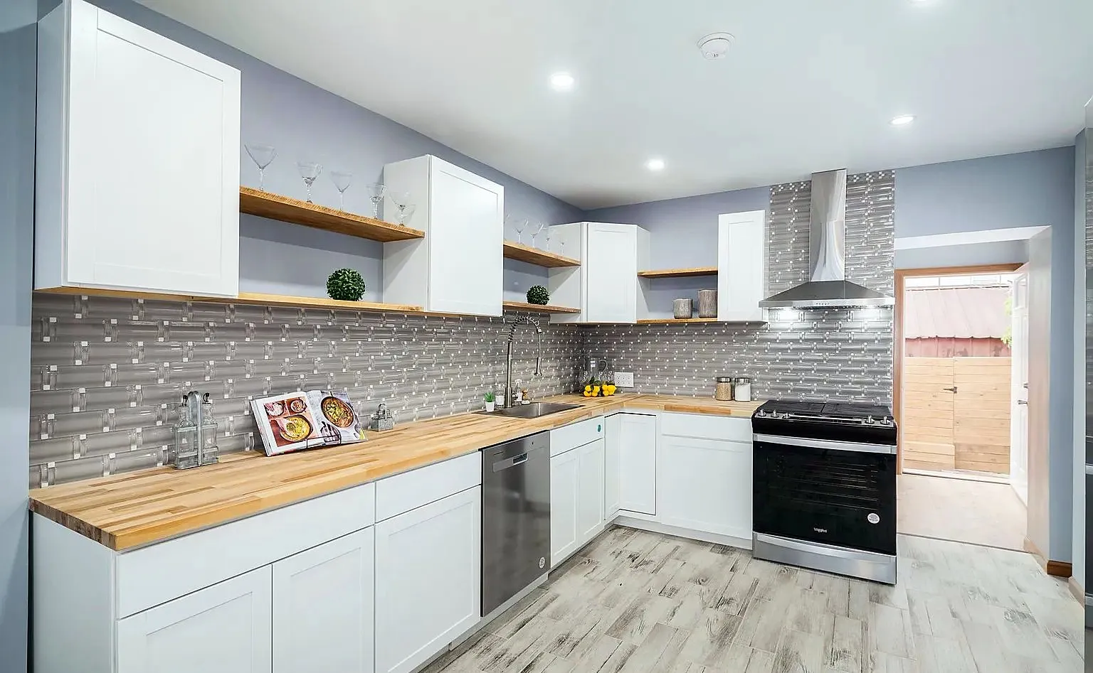 Kitchen Remodeling by Stravant Remodeling